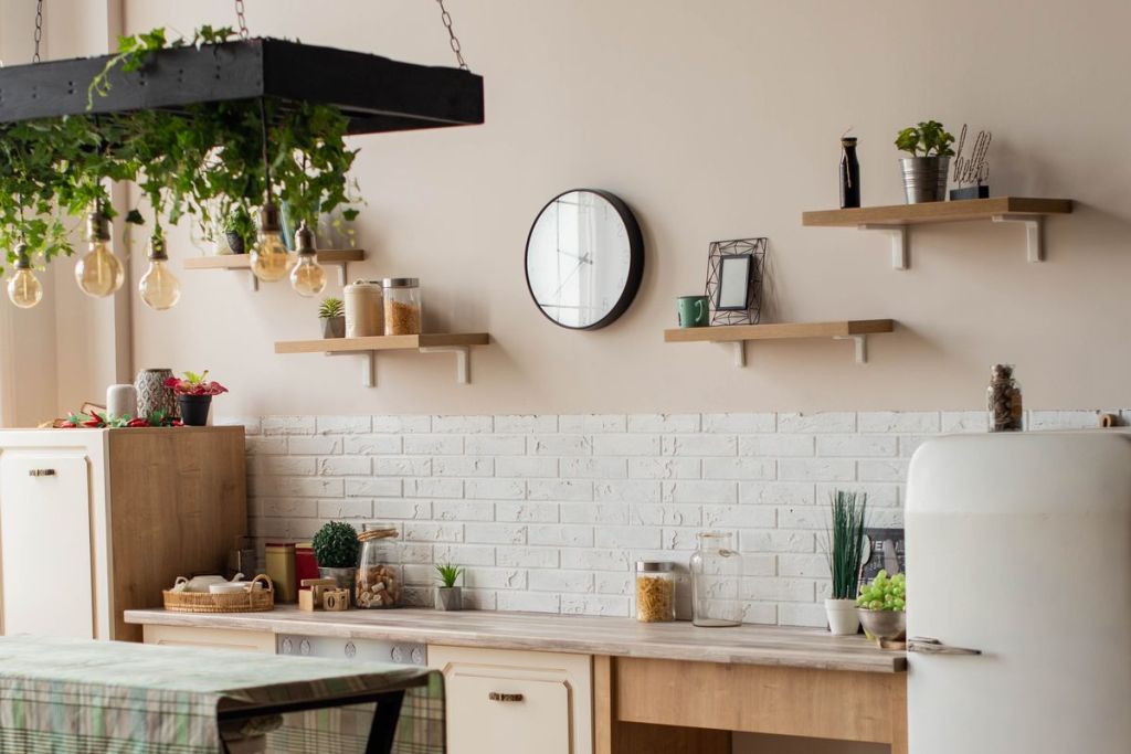 4 façons de relooker une cuisine avec de la peinture - Joli Place