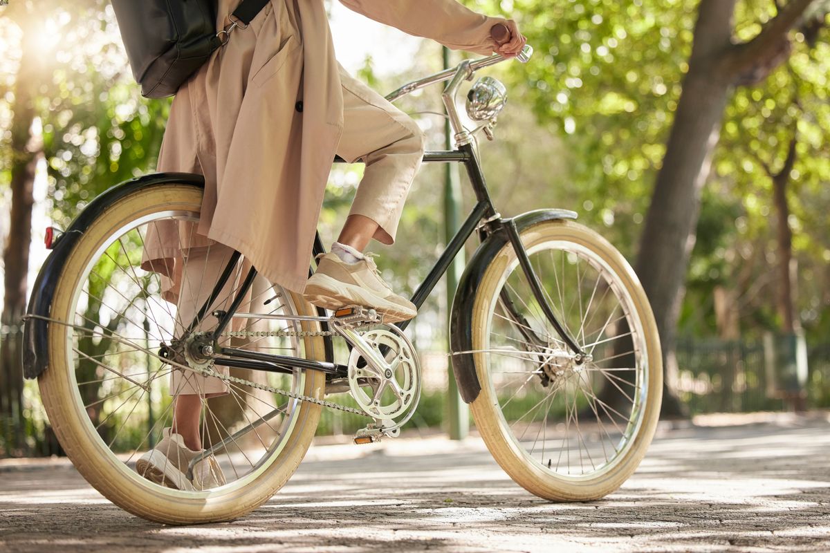 Ranger son vélo sur le outlet balcon