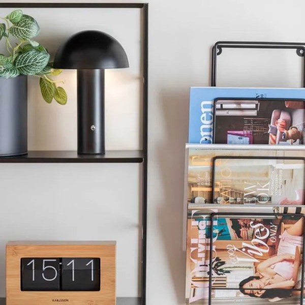 lampe à poser métal noir